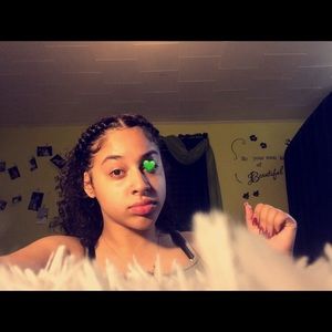 Meet your Posher, Ariana